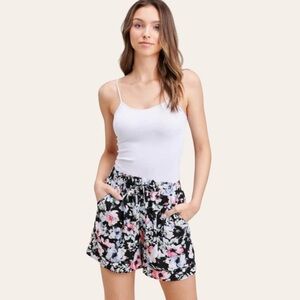 Mia & Tess Floral Drawstring Shorts 💕